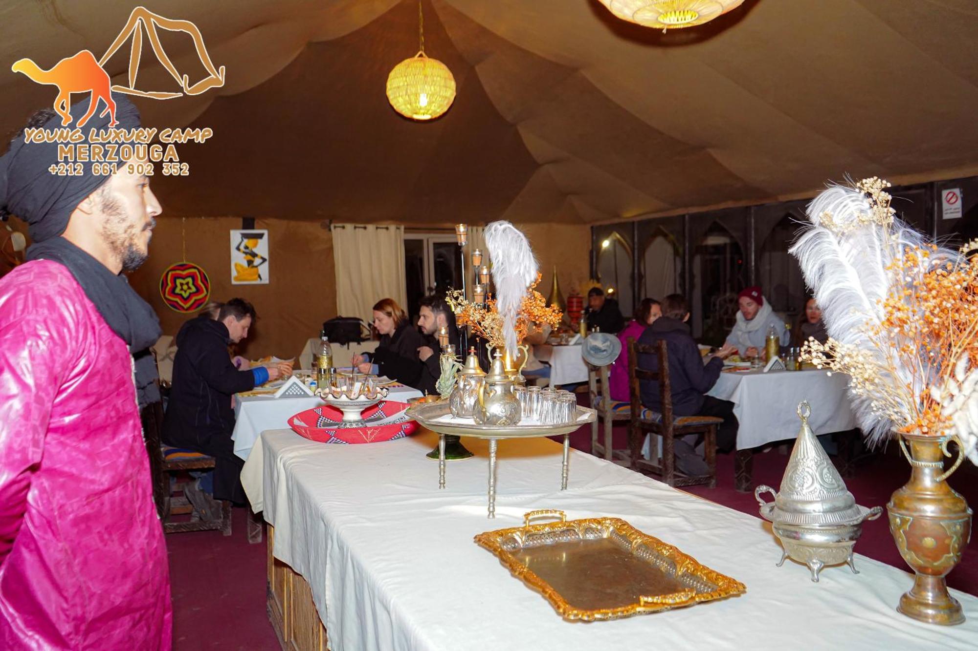 Young Luxury Camp 梅尔祖卡 外观 照片